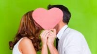 International Kissing Day: Awkward celebration in London