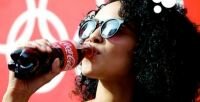 Smile back for Coca-Cola – New campaign around the world