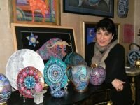 Decorative graphics, painted dishes and souvenirs - Megi Gvenetadze’s first personal exhibition